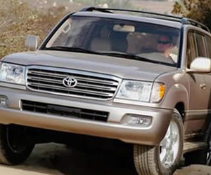 4x4 car hire Rwanda self drive Tour