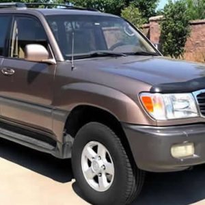 Self-drive Safaris and one way Rentals