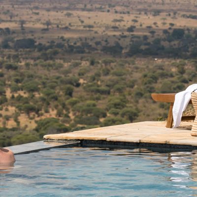 Compare Akagera and Queen Elizabeth National Parks